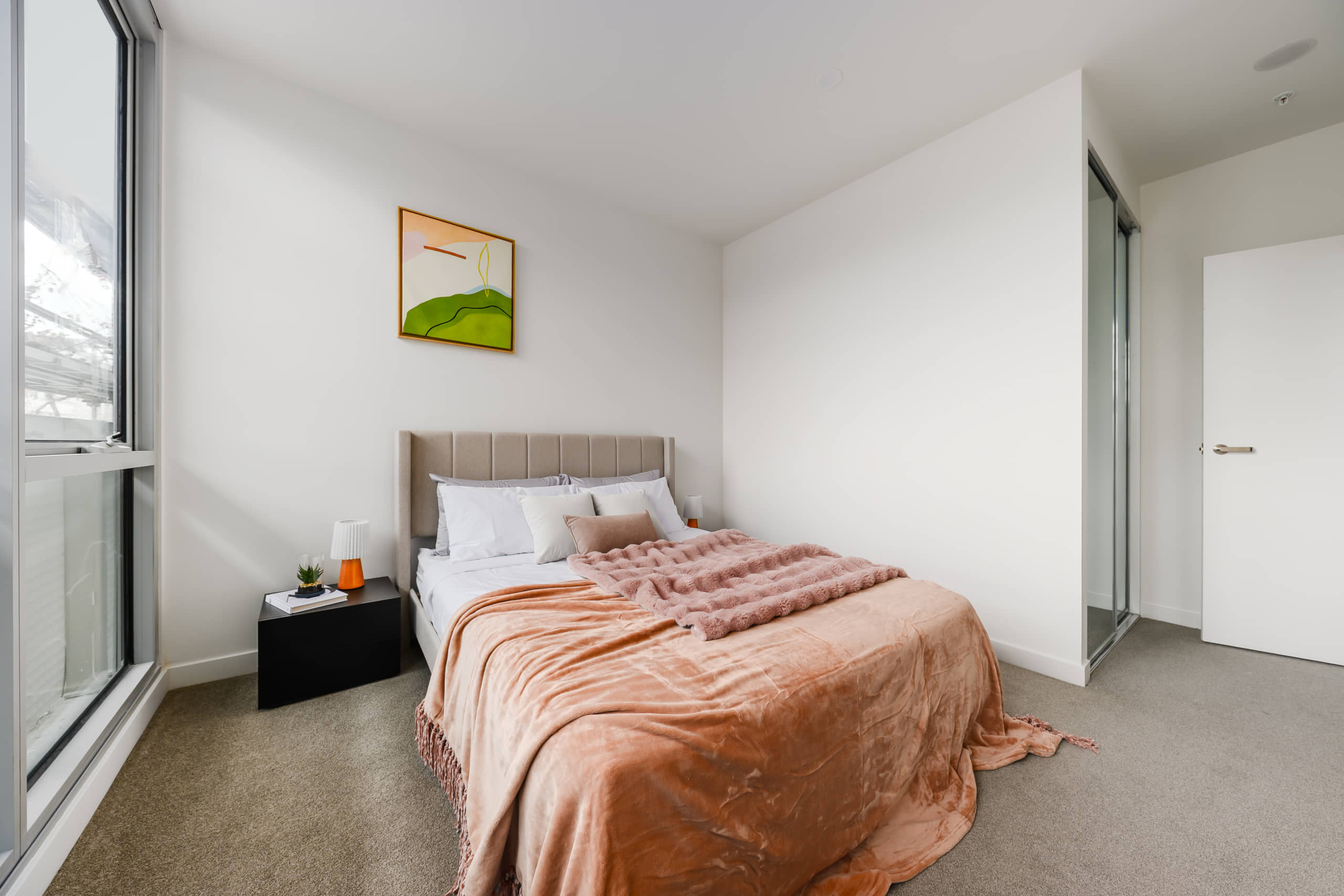 Altona — Lot 216